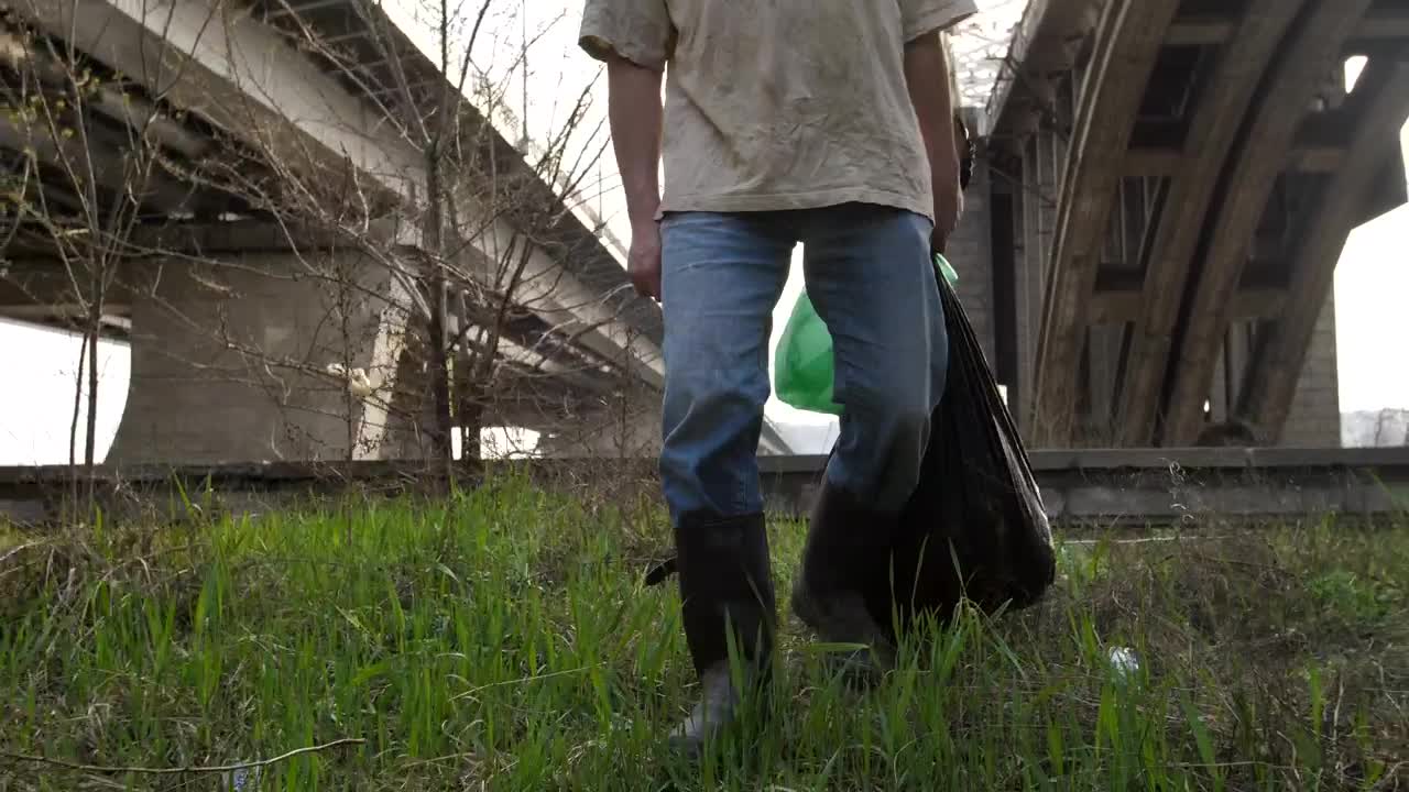 Stock Video Homeless Man With Plastic Bags Animated Wallpaper - Free Download