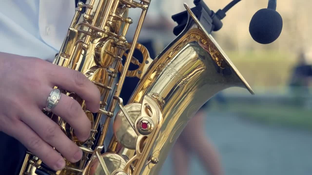 Video Stock Playing A Saxophone Live Wallpaper Free - Free Download