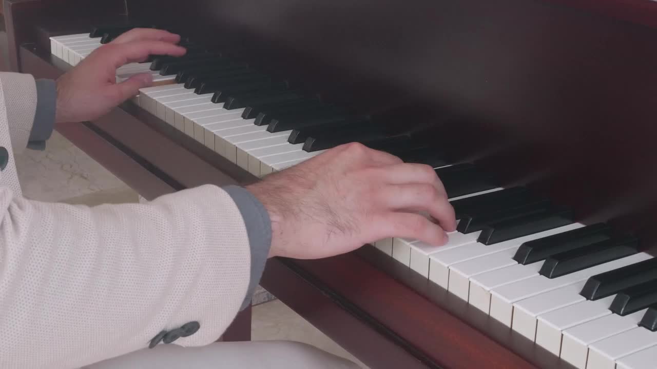 Stock Video Hands Of A Skillful And Elegant Pianist Playing Animated Wallpaper - Free Download
