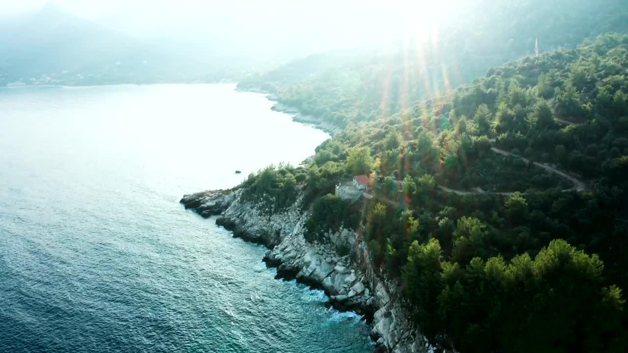 Free Video Stock Sun Flare Reflecting Along The Coast Live Wallpaper - Free Download