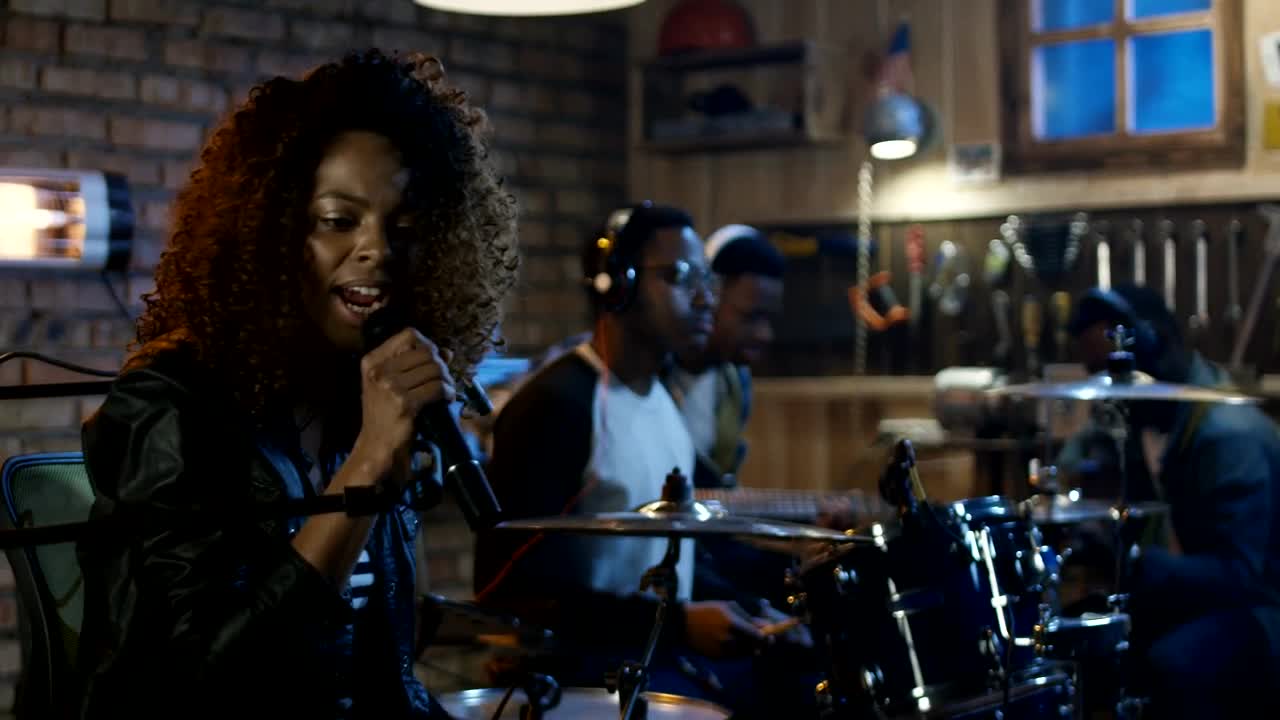 Free Stock Video Singer Giving Instructions To Musicians Live Wallpaper - Free Download