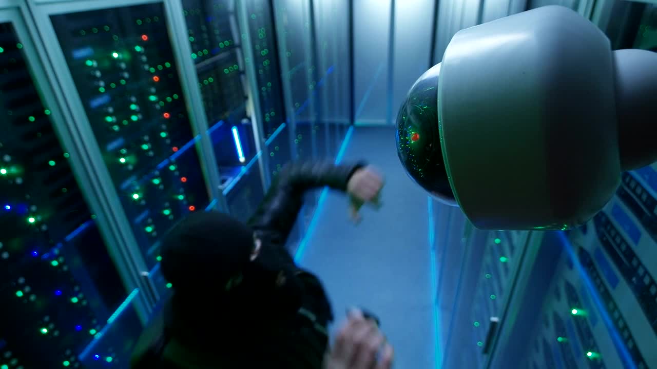 Free Video Stock thief blocks cctv camera and then hacks the server Live Wallpaper - Free Download