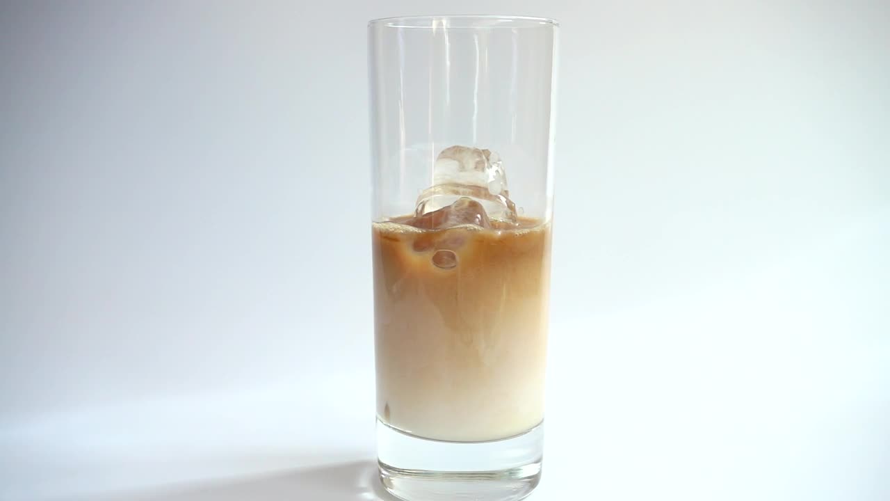 Stock Video Making Cold Coffee With Milk Animated Wallpaper - Free Download