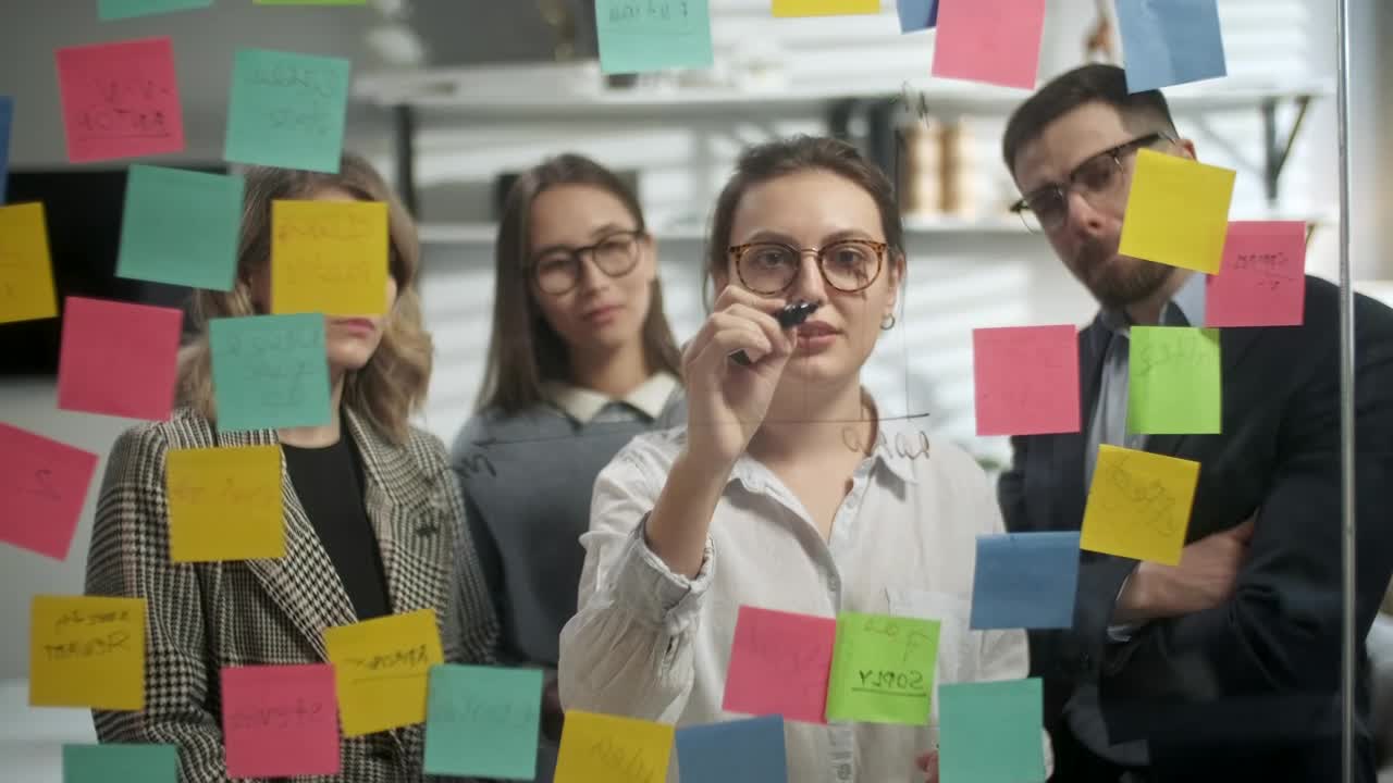 Free Video Stock team of entrepreneurs at a planning meeting Live Wallpaper - Free Download