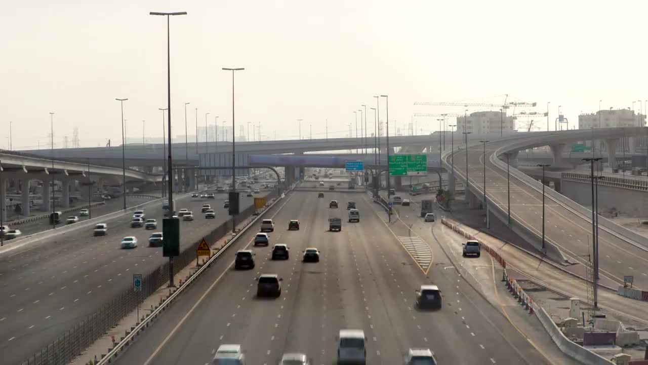 Stock Video Dubai City Roads With Traffic Live Wallpaper For PC - Free Download
