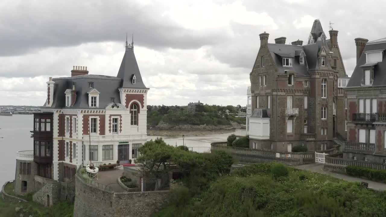 Stock Video Beautiful Houses By The Ocean Live Wallpaper For PC - Free Download