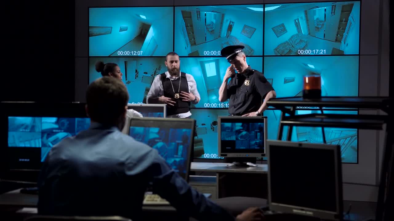 Free Video Stock surveillance center goes into alert Live Wallpaper - Free Download