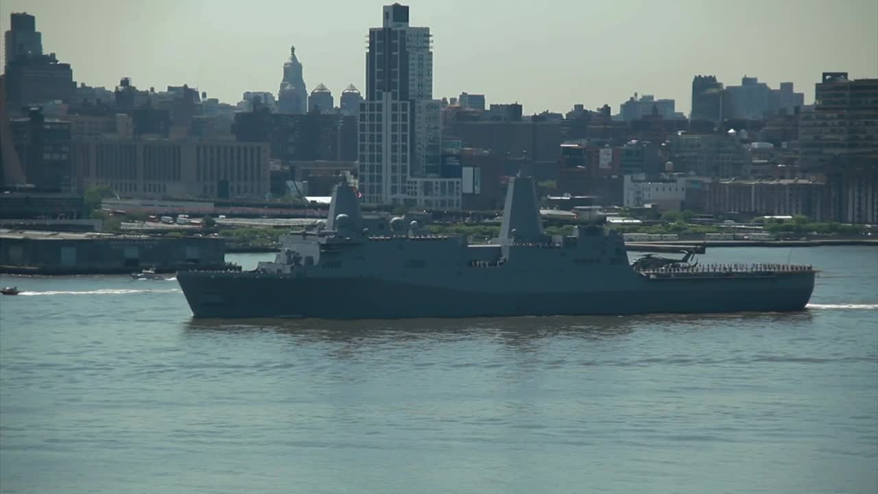 Stock Video Fleet Week On The Hudson Live Wallpaper For PC - Free Download