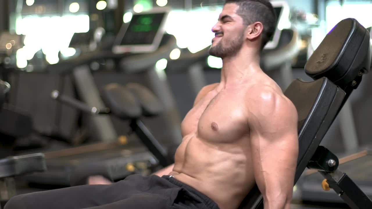 Stock Video Man Doing Reps With A Pair Of Dumbbells Animated Wallpaper - Free Download