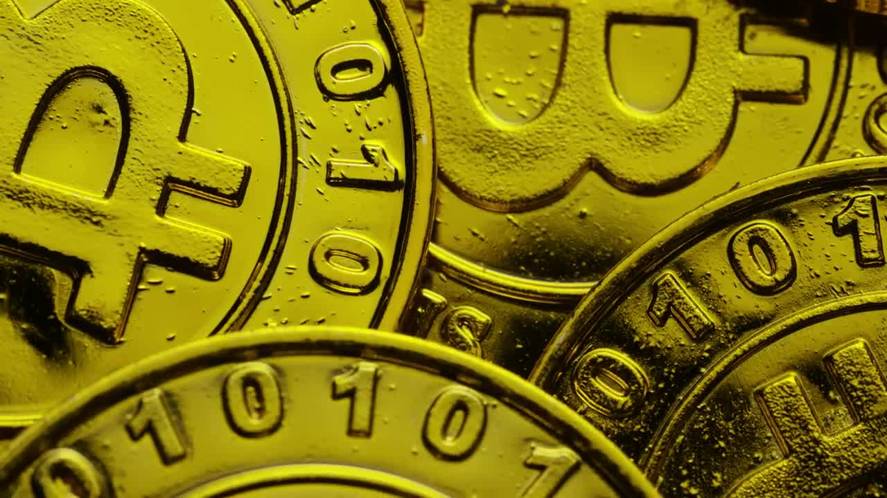 Stock Video Golden Bitcoin Coins While Rotating Live Wallpaper For PC - Free Download