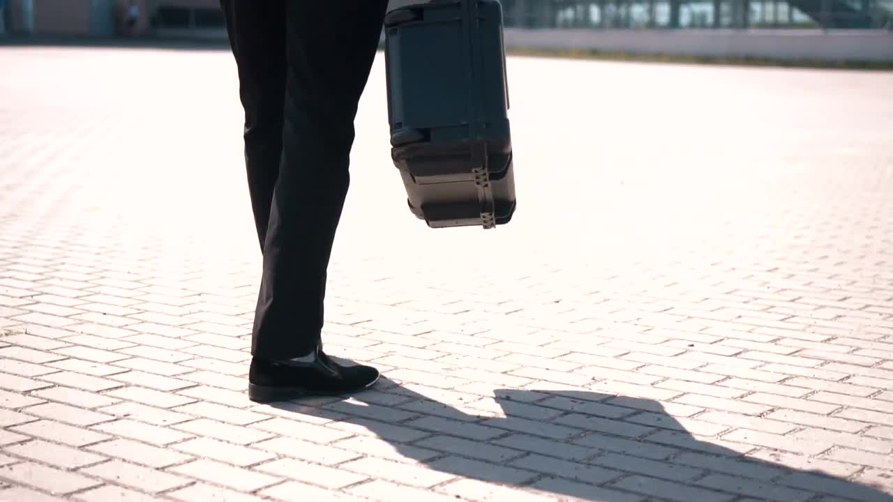 Video Stock Businessman Walking Down The Street Live Wallpaper For PC - Free Download