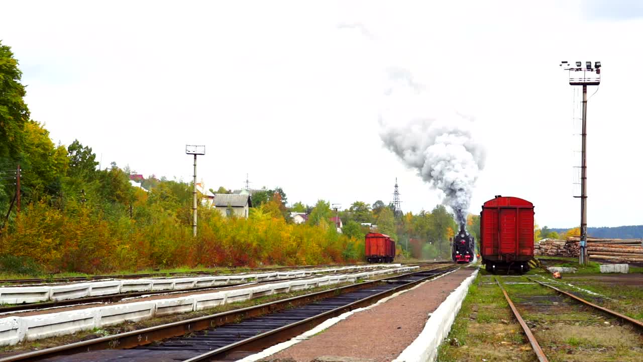 Stock Video Old Steam Train Arriving To The Station Live Wallpaper - Free Download