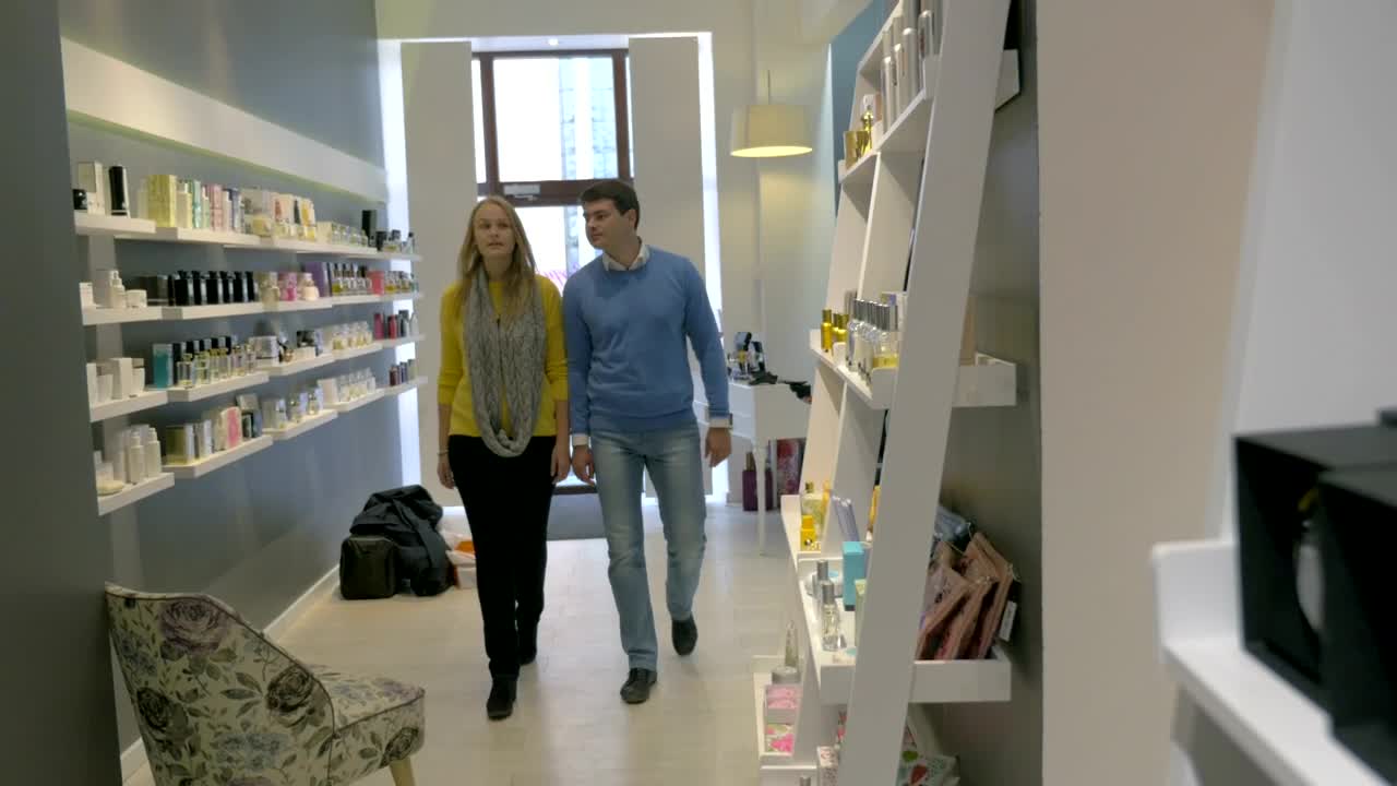 Free Video Stock Smelling Perfumes In A Town Shop Live Wallpaper - Free Download