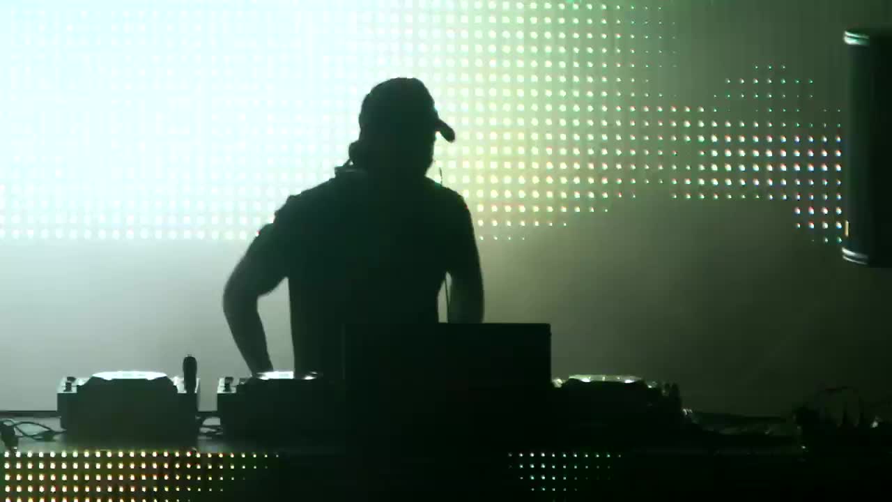 Stock Video Dj Playing On A Stage With Led Screens Live Wallpaper For PC - Free Download