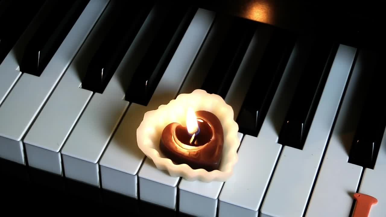 Video Stock Piano And Romance Live Wallpaper Free - Free Download