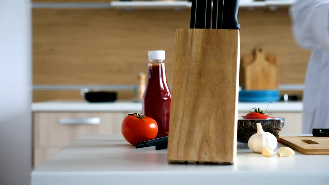 Video Stock Chef Chopping Up White Mushrooms Live Wallpaper For PC - Free Download