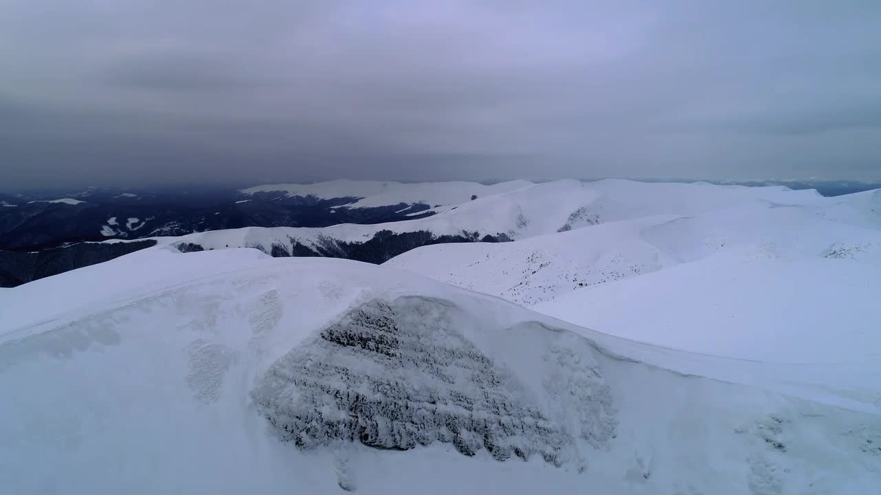 Stock Video Completely Frozen Mountainous Landscape Live Wallpaper For PC - Free Download