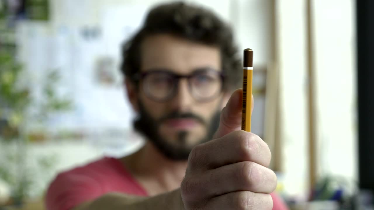 Stock Video Measuring Proportions With A Penci Animated Wallpaper - Free Download