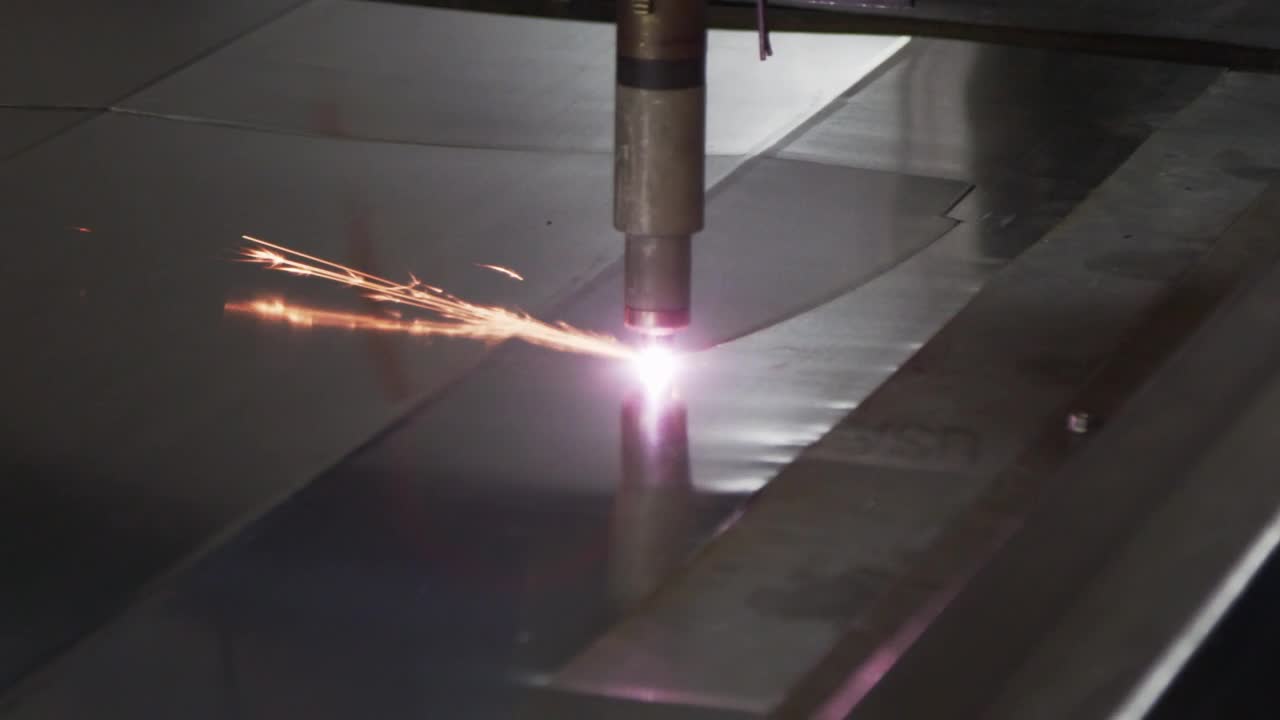 Video Stock Plasma Cutter In Action Live Wallpaper Free - Free Download