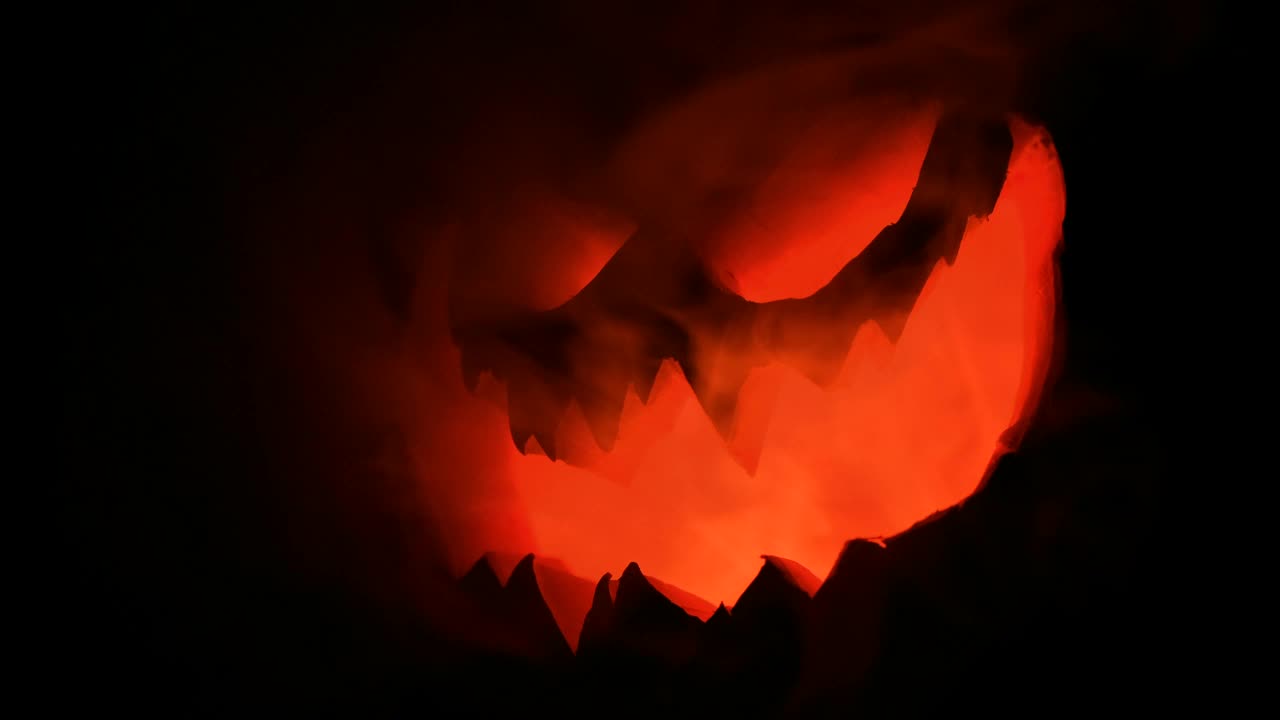 Free Stock Video Scary Halloween Pumpkin Lit Up In The Dark Live Wallpaper - Free Download