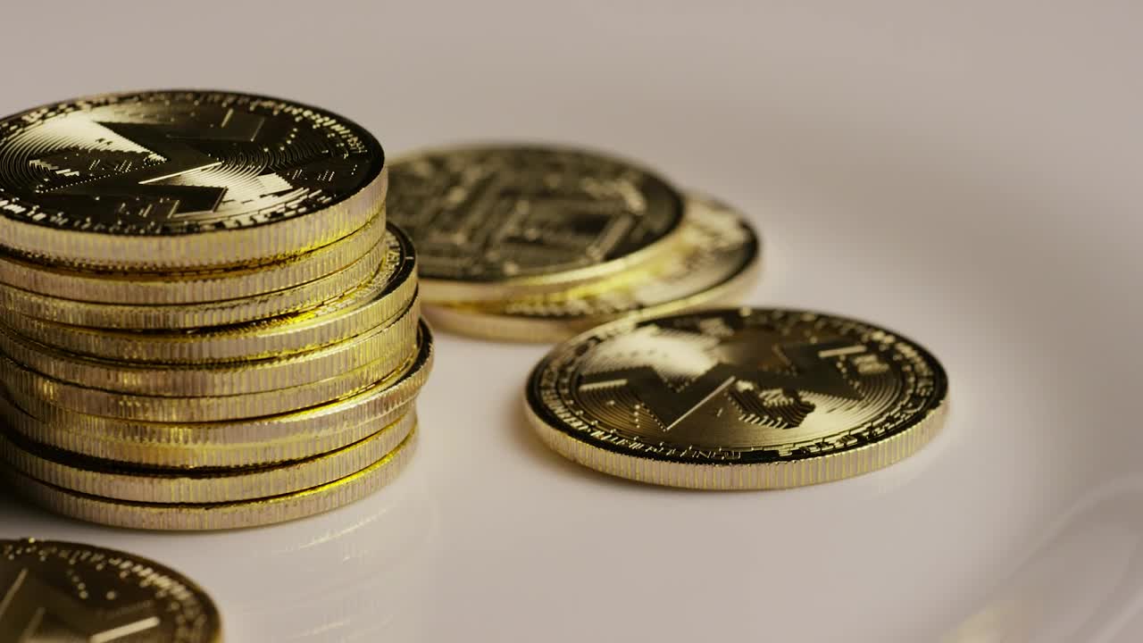 Stock Video Monero Coins Rotating On A White Surfac Animated Wallpaper - Free Download