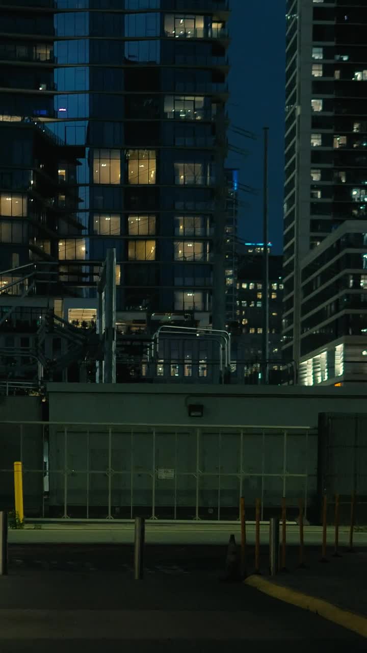 Stock Video Night Walk Through The Streets Of A Big City Live Wallpaper - Free Download