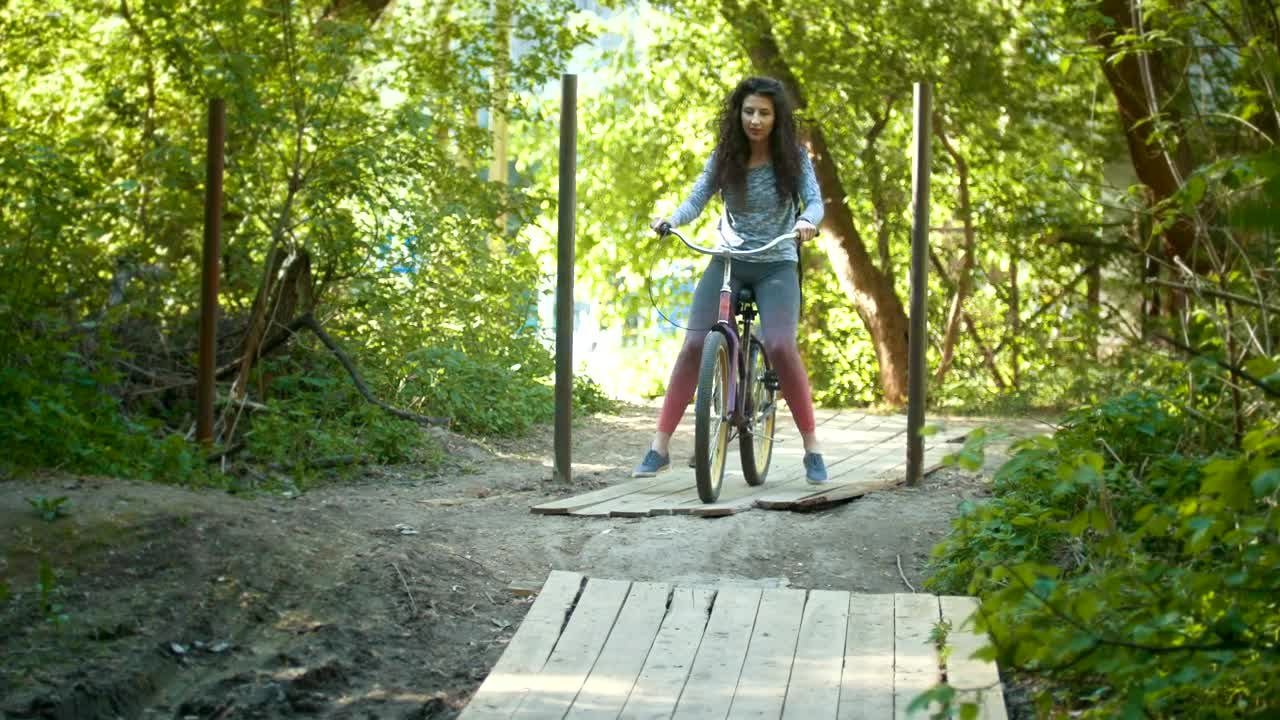 Free Stock Video Two Girls Riding Bikes In An Adventure Park Live Wallpaper - Free Download
