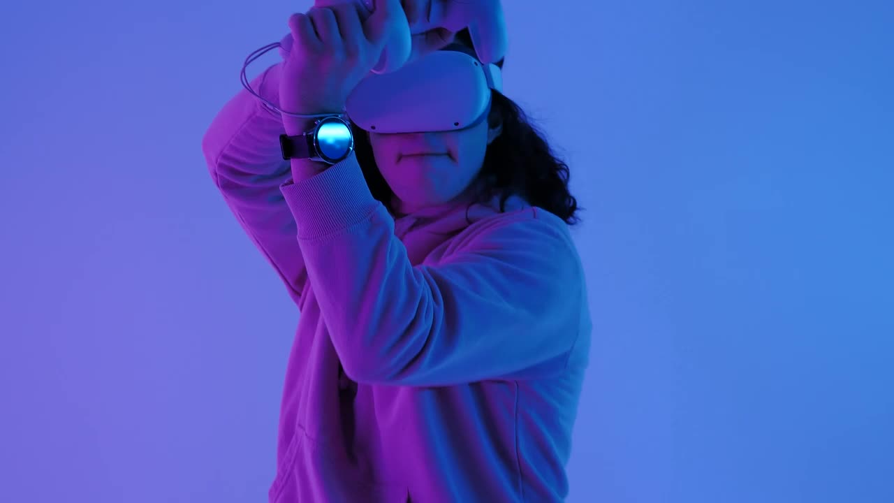 Stock Video Gamer Playing A Fighting Game With Vr Glasses Live Wallpaper For PC - Free Download