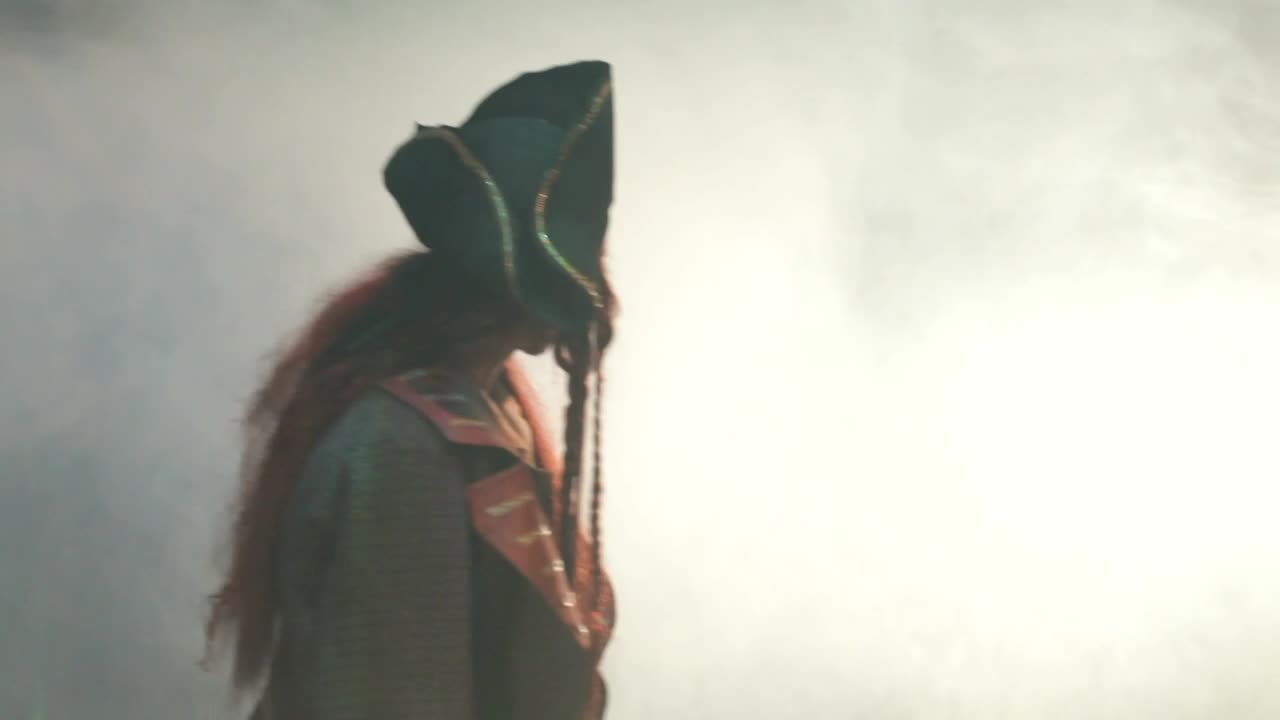 Video Stock Pirate Walking Through Fog Live Wallpaper Free - Free Download