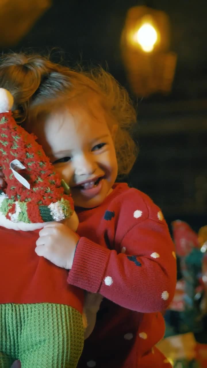 Stock Video Excited Girl With A Stuffed Santa Claus Live Wallpaper For PC - Free Download