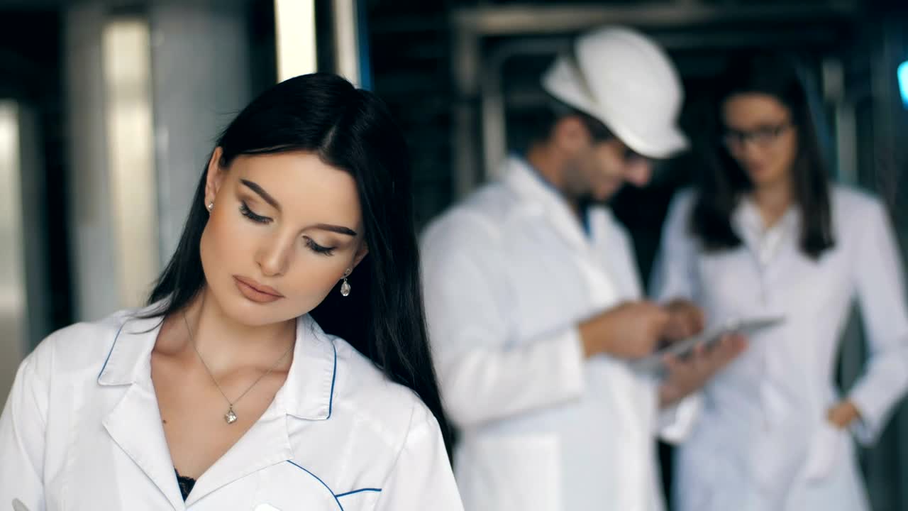 Stock Video Engineers Working In The Factory Live Wallpaper For PC - Free Download