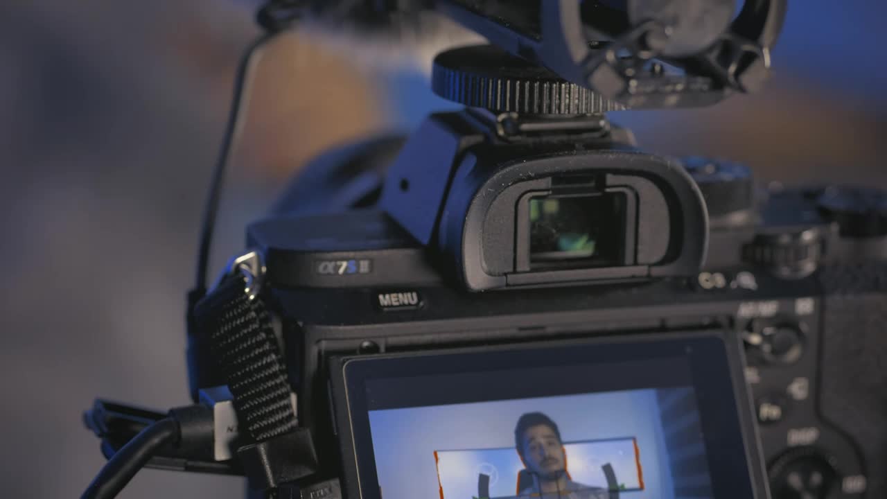 Free Stock Video Vlogger Recording With His Camera Live Wallpaper - Free Download