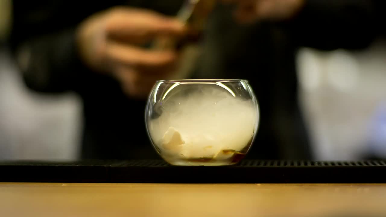 Stock Video Experimental Cocktail In The Bar Live Wallpaper For PC - Free Download