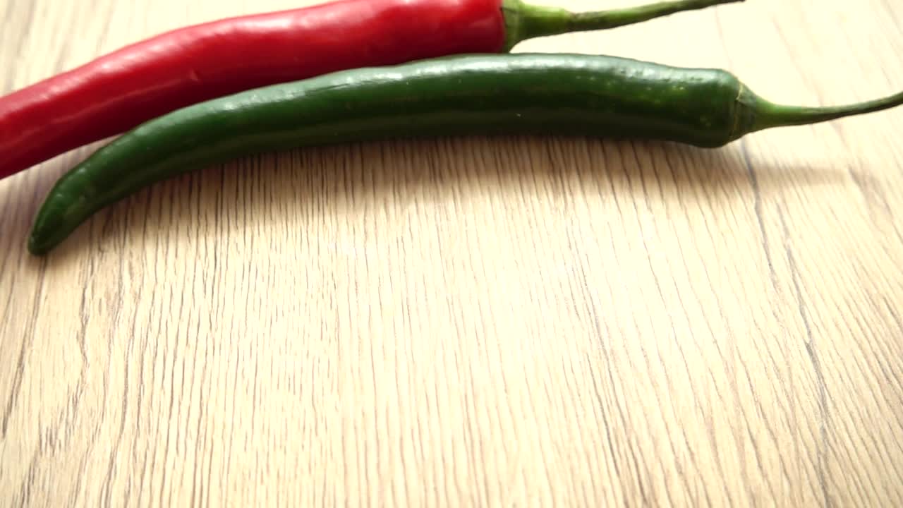 Free Video Stock Sliced And Whole Chilli Peppers Live Wallpaper - Free Download