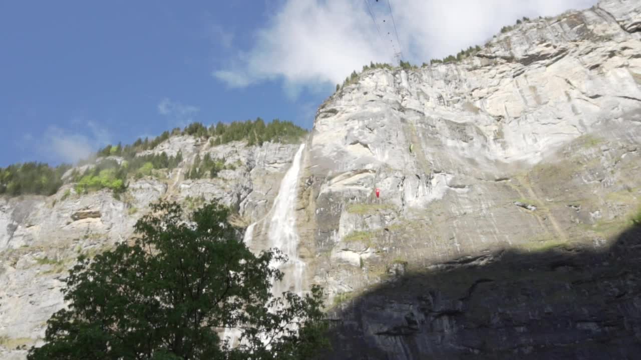 Stock Video Extreme Parachutists Falling From A Crag Live Wallpaper For PC - Free Download