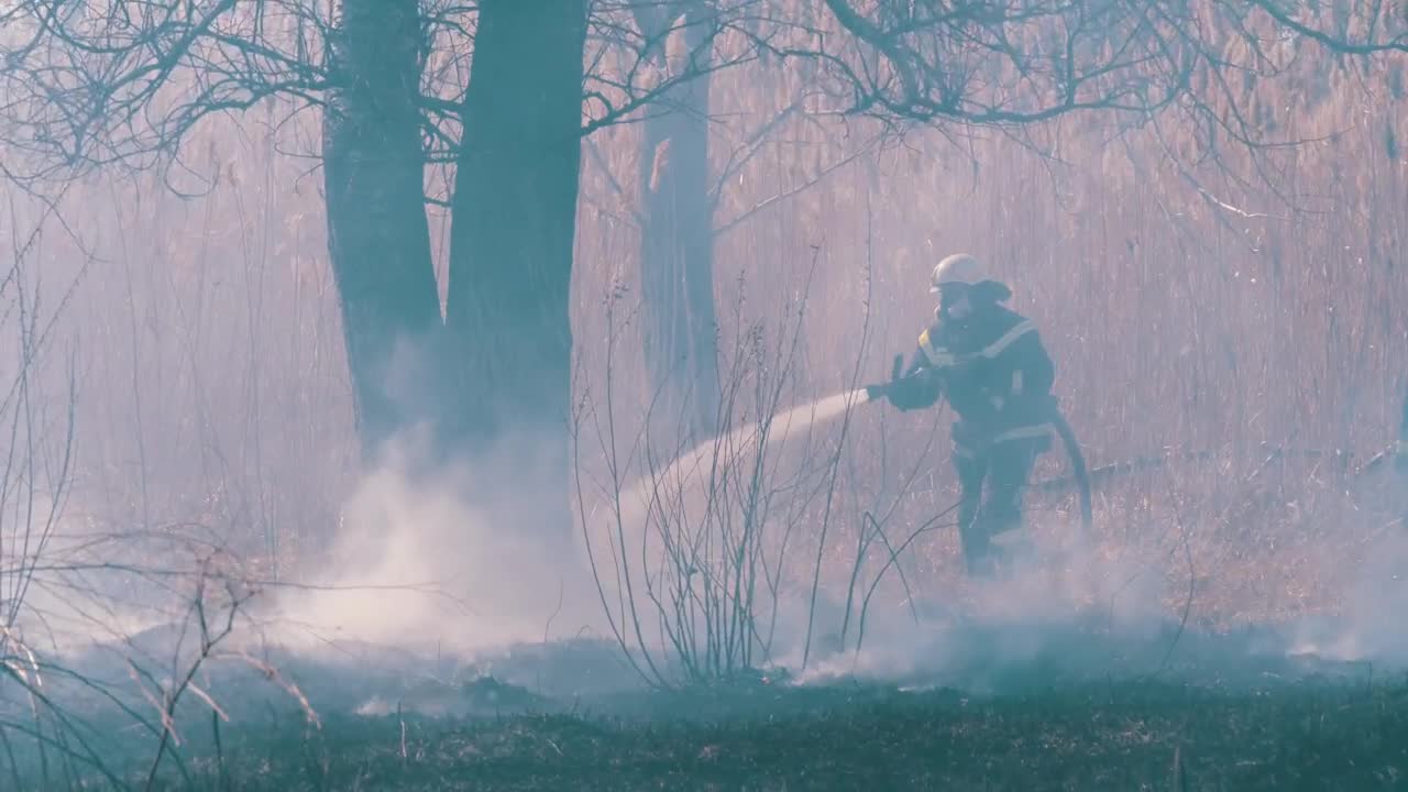 Stock Video Firefighters Throwing Water At Fire Live Wallpaper For PC - Free Download