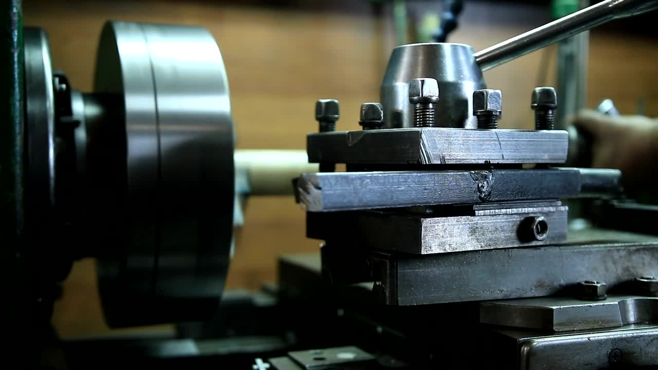 Stock Footage Using A Powered Lathe Live Wallpaper - Free Download