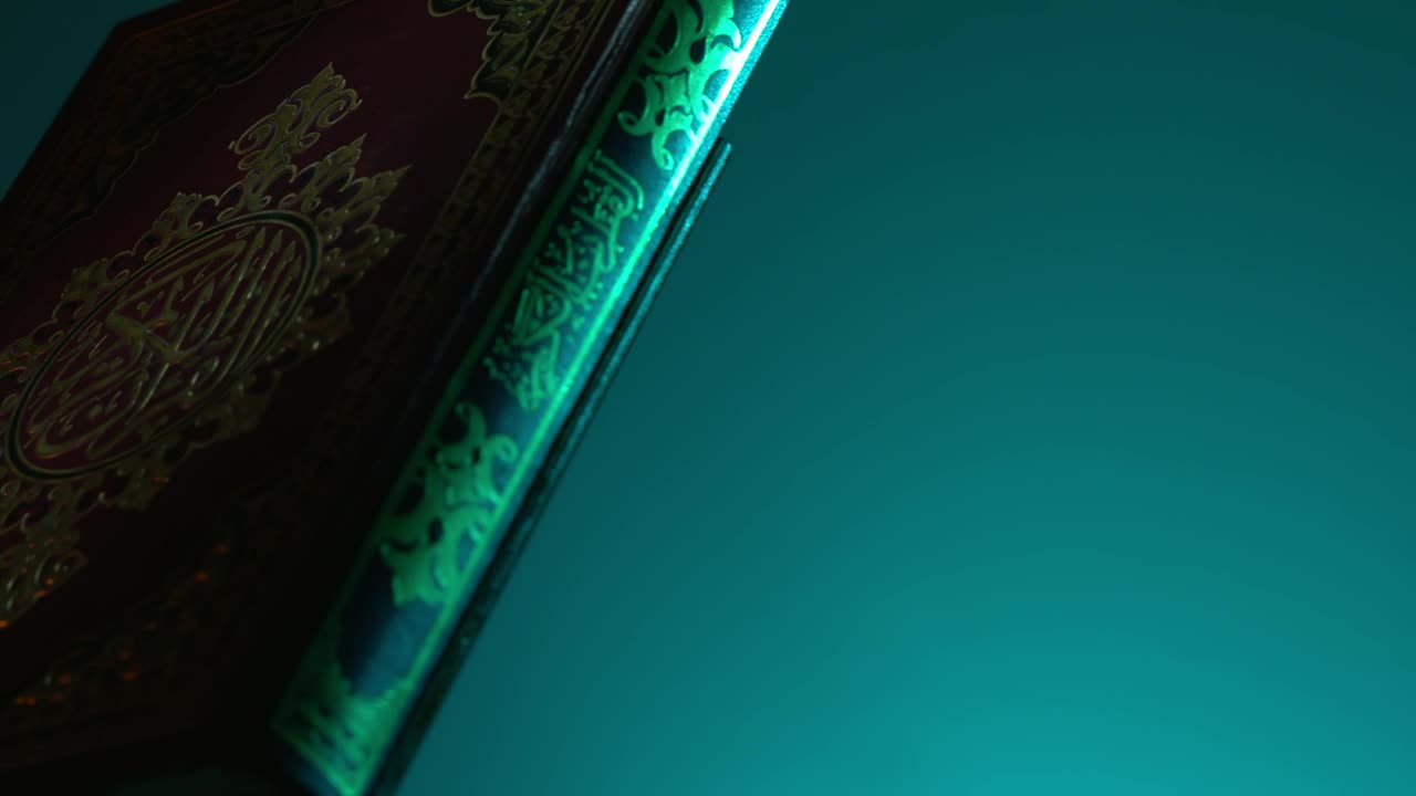 Video Stock Closeup Of The Quran Live Wallpaper For PC - Free Download