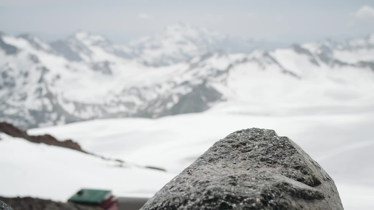 Stock Video Hiking In The Snow Animated Wallpaper - Free Download