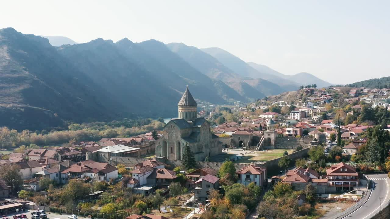 Video Stock Cathedral In The Middle Of The Town Live Wallpaper For PC - Free Download