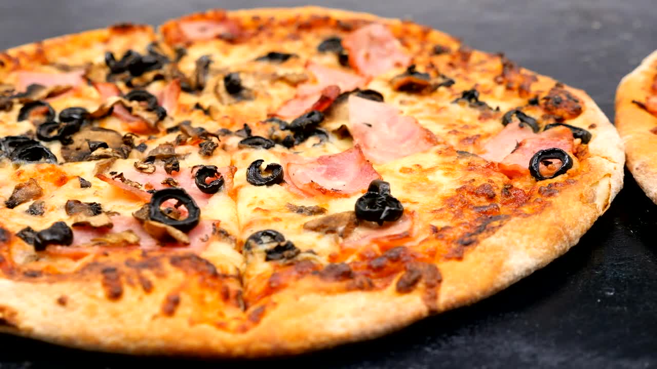 Stock Video Different Pizza Types In A Row Live Wallpaper For PC - Free Download