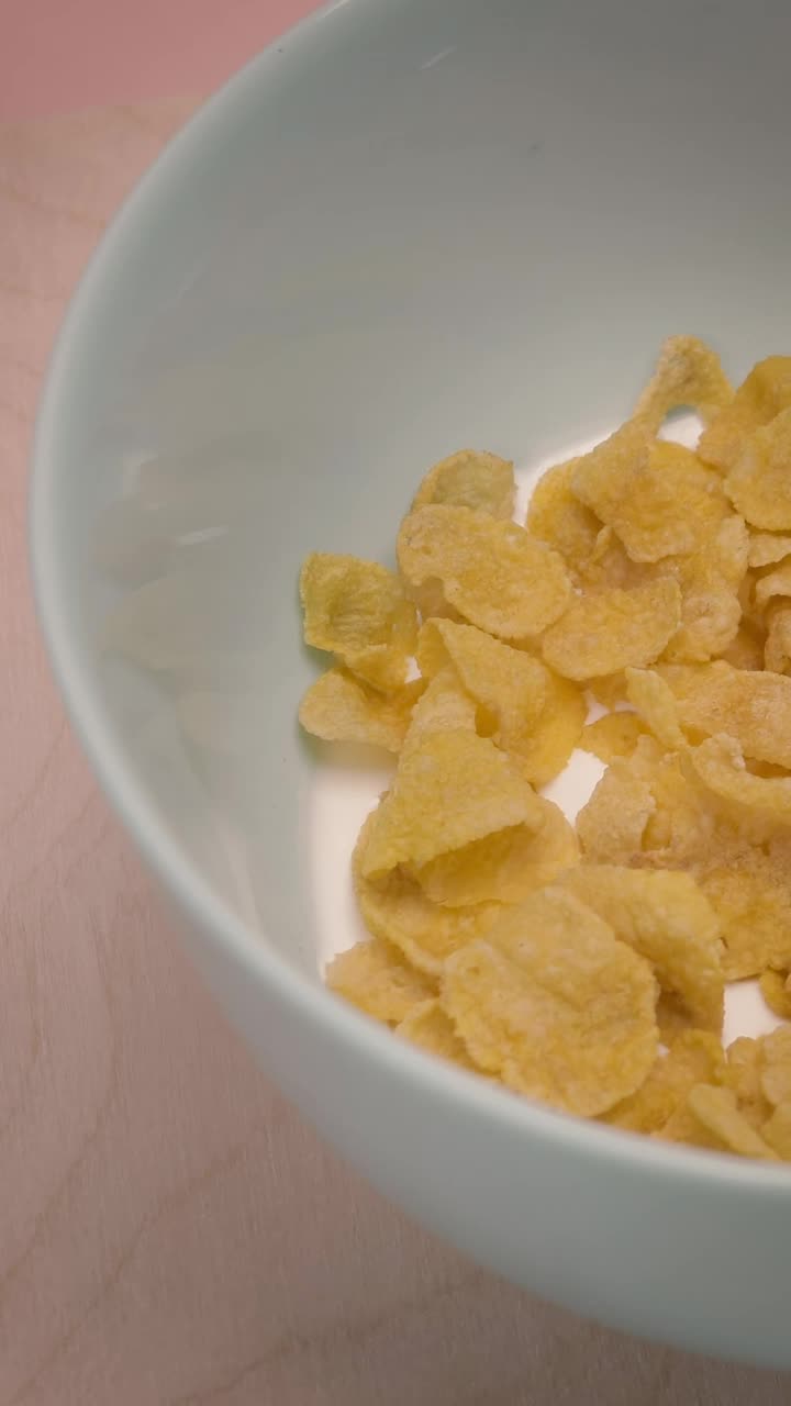Free Video Stock Slowly Rotating Bowl Of Corn Flake Cereal Live Wallpaper - Free Download