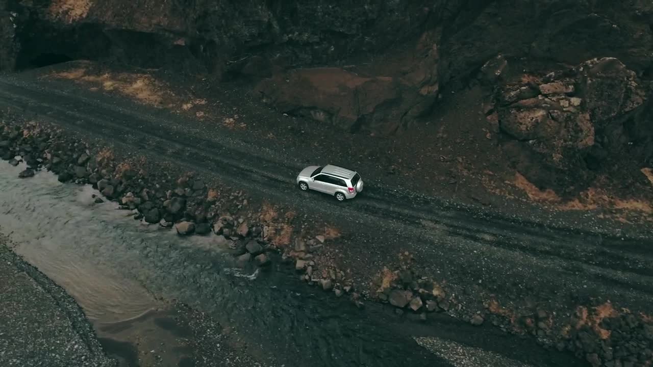 Video Stock Car Following A Shallow River Live Wallpaper For PC - Free Download