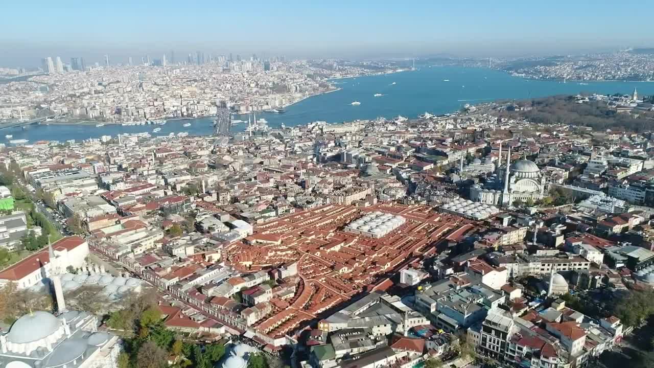 Stock Video Looking Far Across Istanbul Animated Wallpaper - Free Download