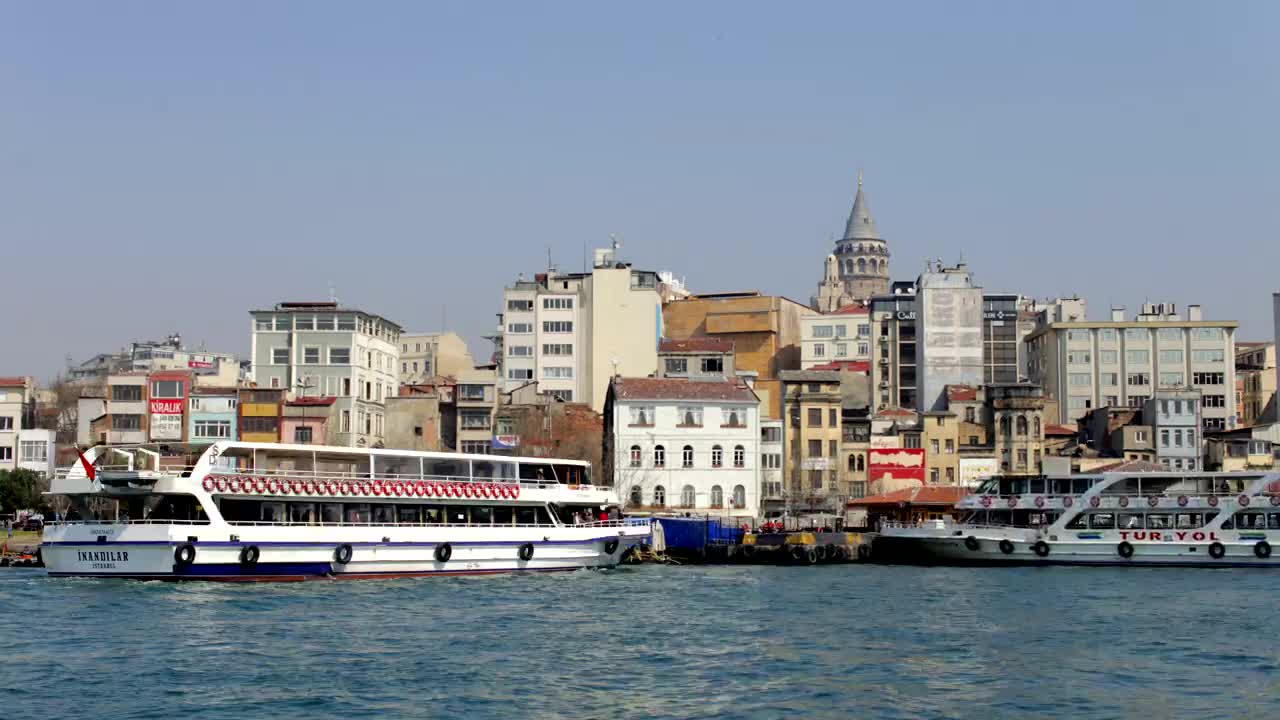 Free Video Stock tourist ferries arriving at the port Live Wallpaper - Free Download