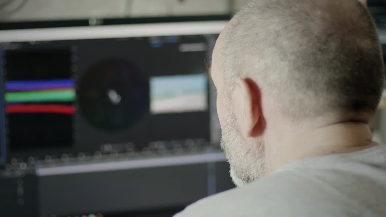 Free Stock Video Video Editor Working At Home Live Wallpaper - Free Download