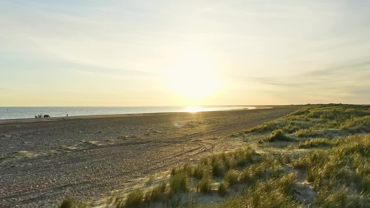 Free Video Stock Slow Moving Drone Over The Beach Live Wallpaper - Free Download