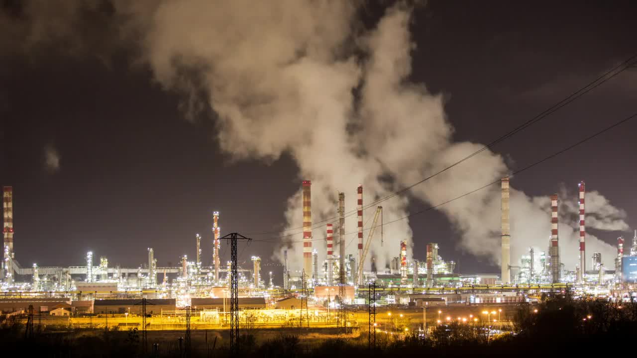 Video Stock Petrochemical Plant Lit Up At Night Live Wallpaper Free - Free Download