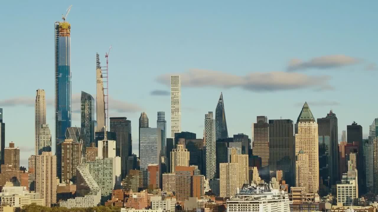 Video Stock Clouds Casting Shadows Over The City Live Wallpaper For PC - Free Download