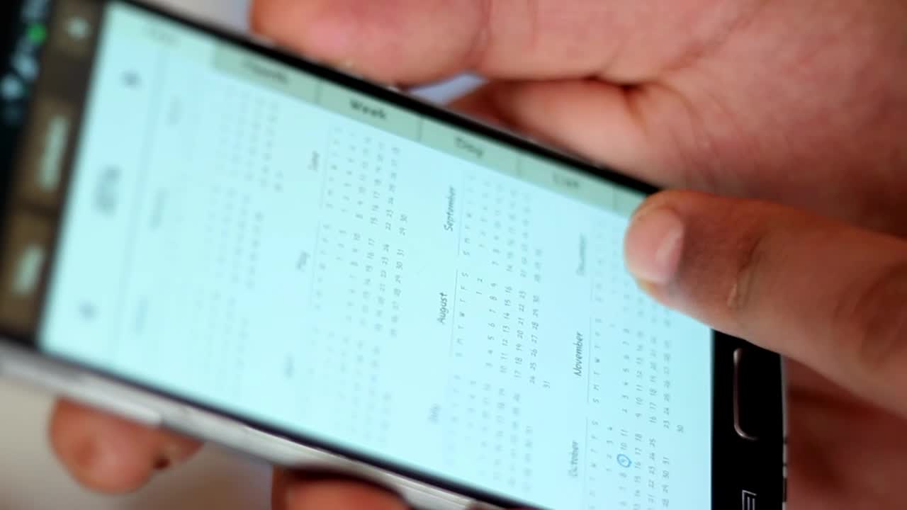 Free Stock Video Scheduling An Appointment On A Smartphone Live Wallpaper - Free Download